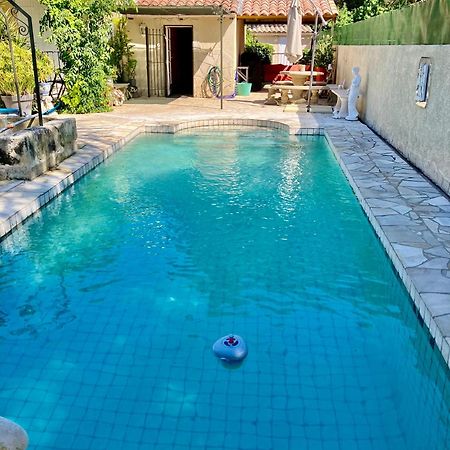 Suite Spa Acces Autonome Beaucaire  Eksteriør bilde
