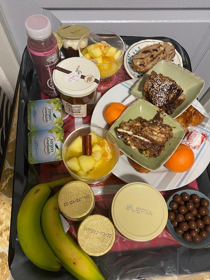 Suite Spa Acces Autonome Beaucaire  Eksteriør bilde
